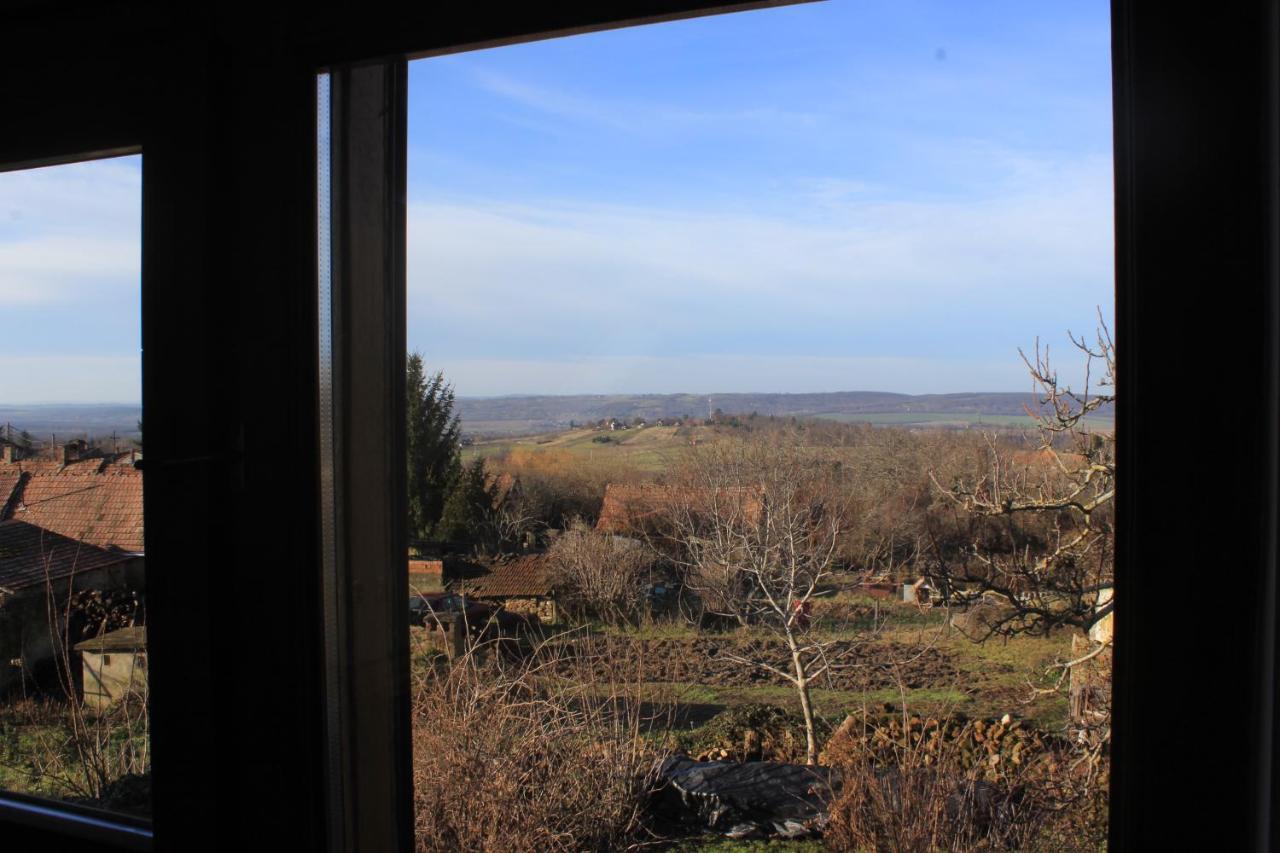 A Kert Apartman Rezi Exterior foto